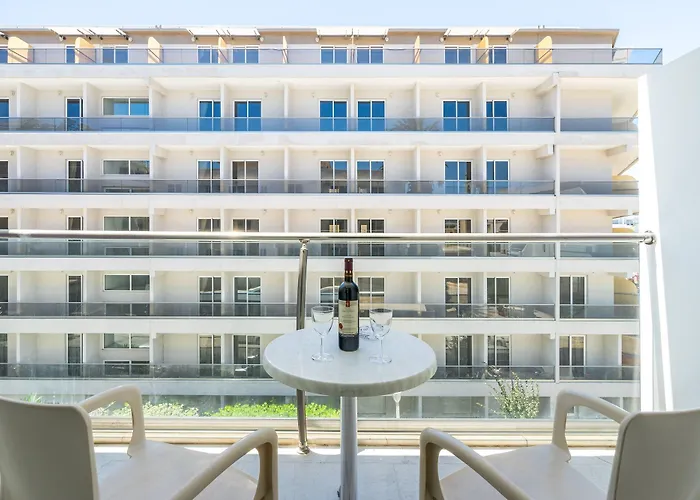 Santa Maria City Hotel
